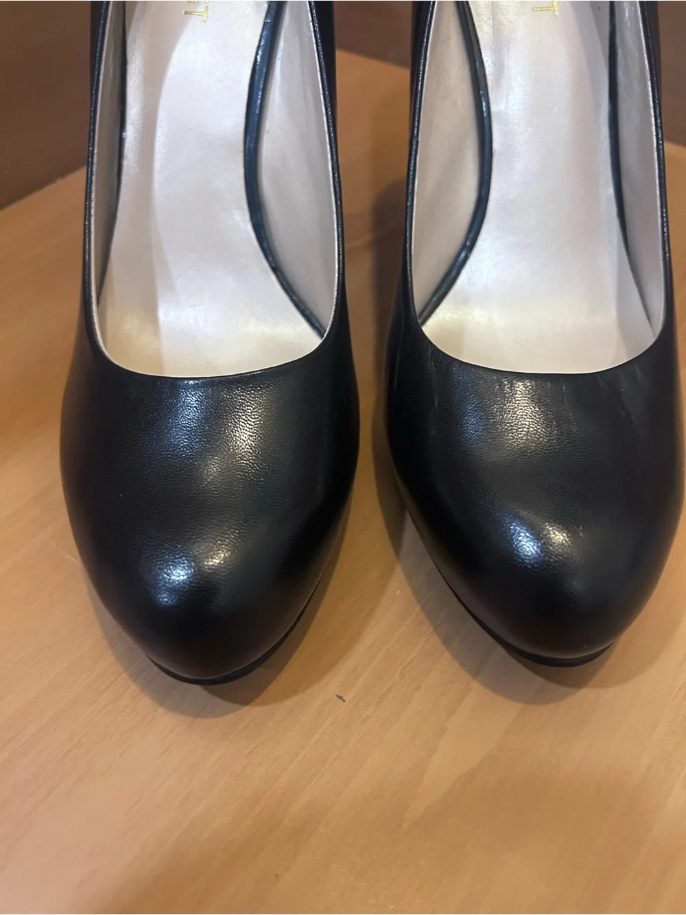 Nine West Black Leather Pumps –Round toe– Block Heel size 9